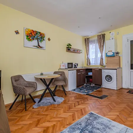 Butterfly Apartman *