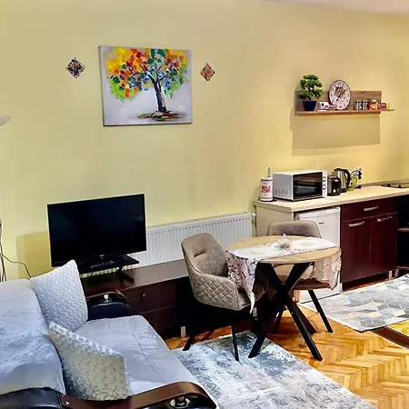 Apartamento Butterfly - Black Church